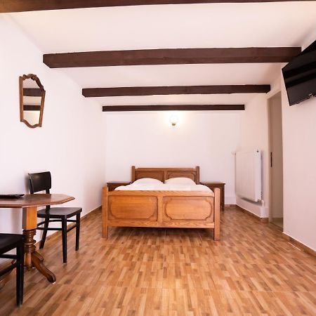 La Padure Hotel Perlő Kültér fotó