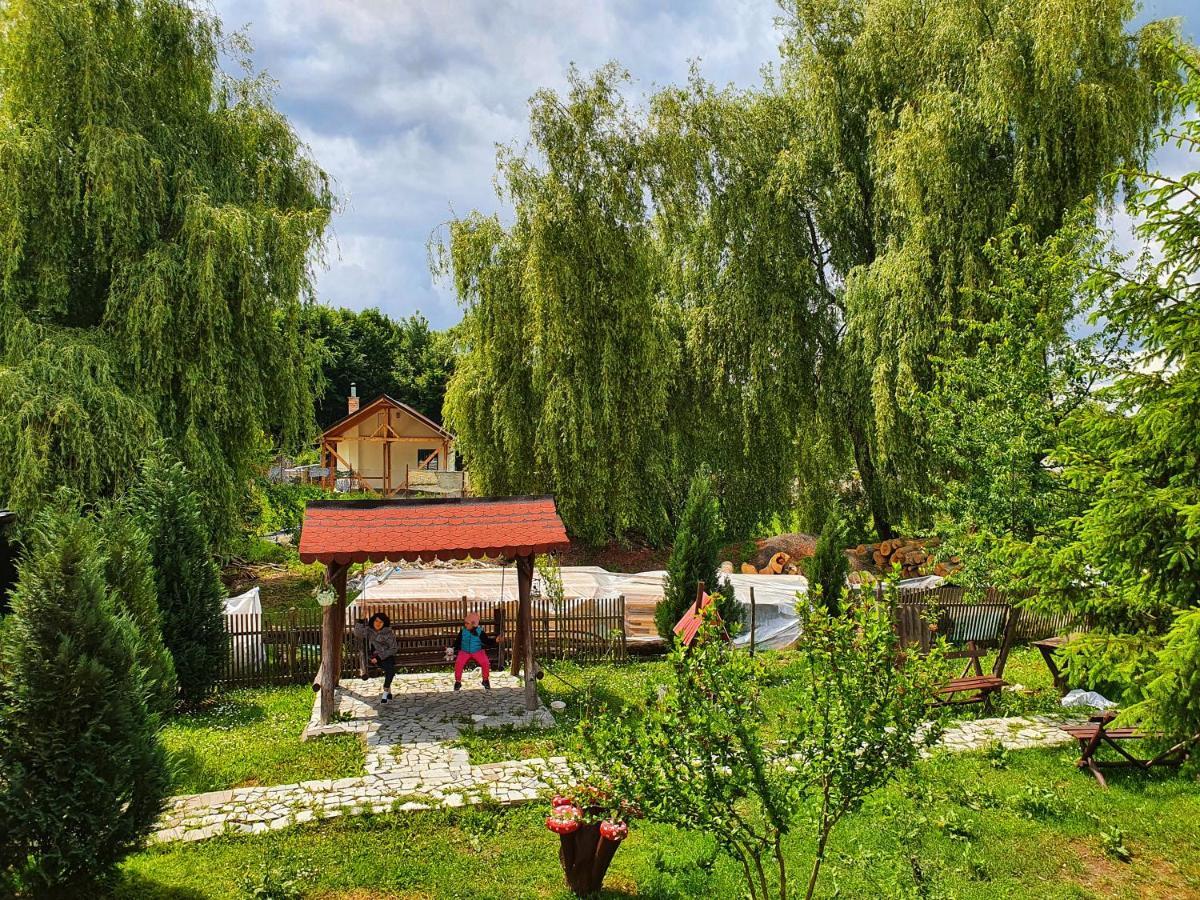 La Padure Hotel Perlő Kültér fotó