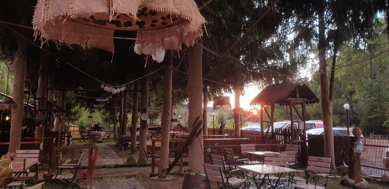 La Padure Hotel Perlő Kültér fotó