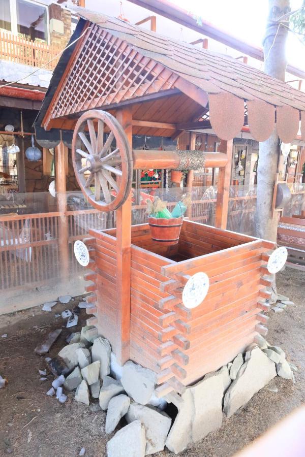 La Padure Hotel Perlő Kültér fotó