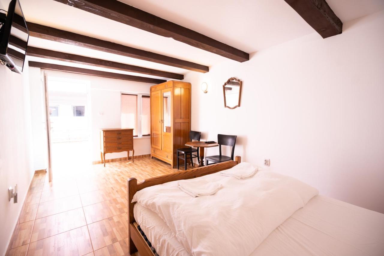 La Padure Hotel Perlő Kültér fotó
