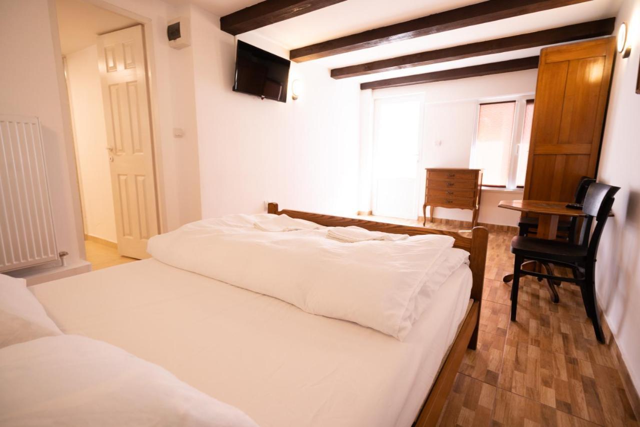 La Padure Hotel Perlő Kültér fotó