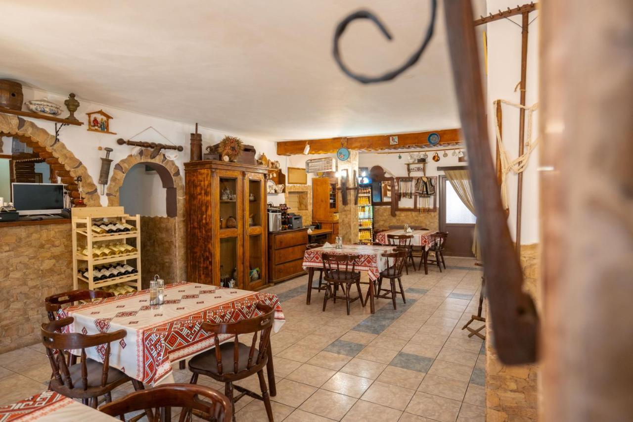 La Padure Hotel Perlő Kültér fotó