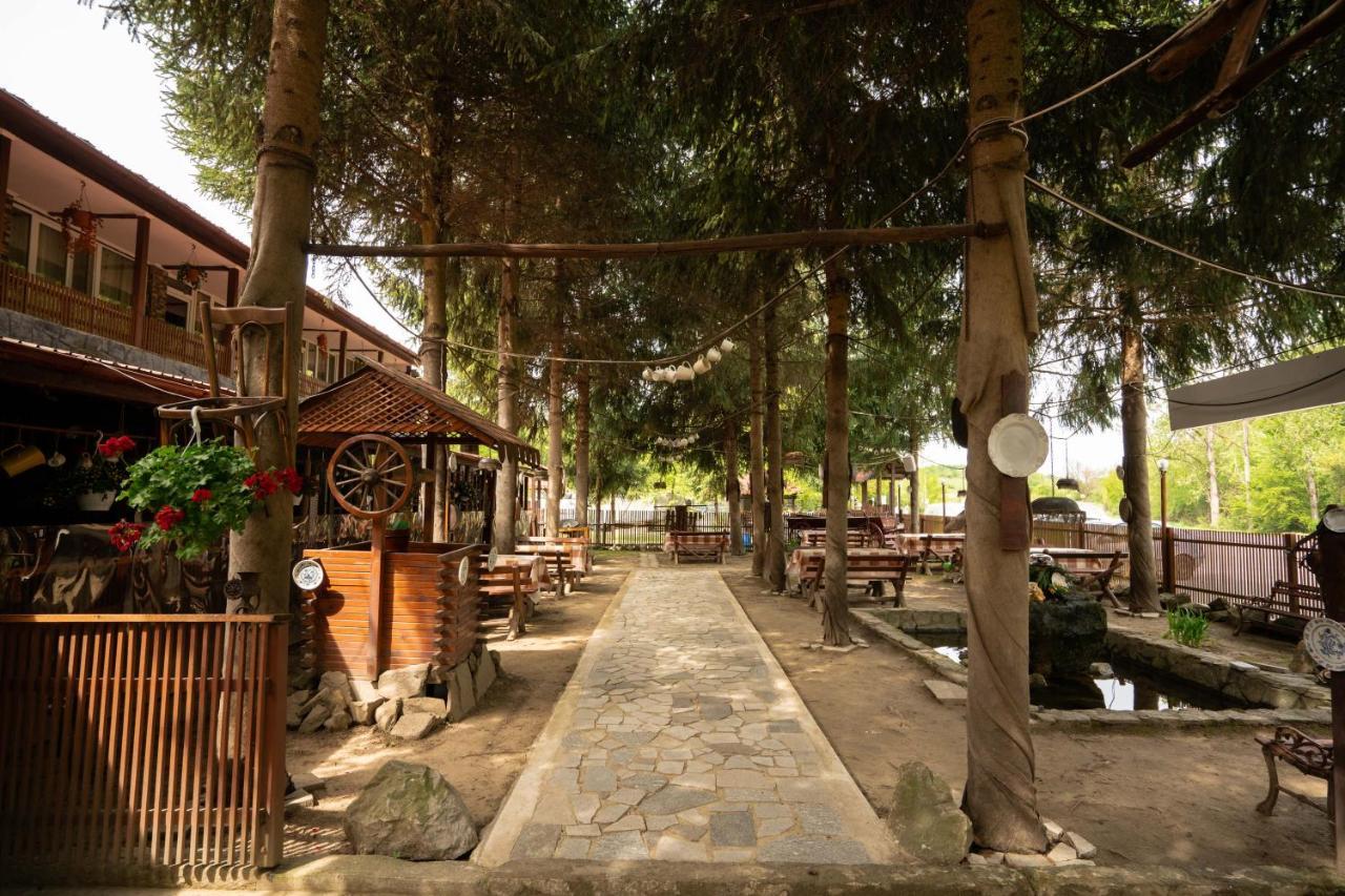 La Padure Hotel Perlő Kültér fotó