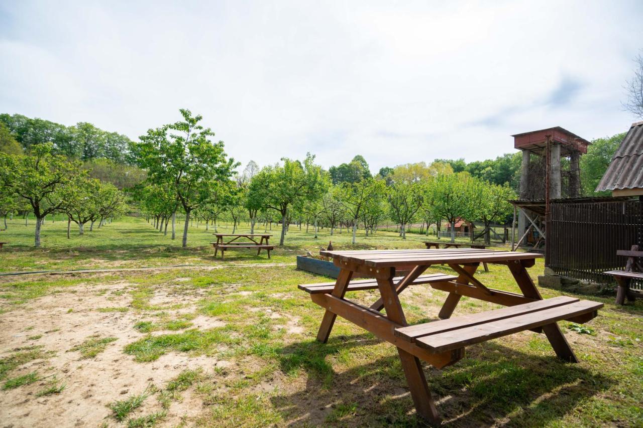 La Padure Hotel Perlő Kültér fotó
