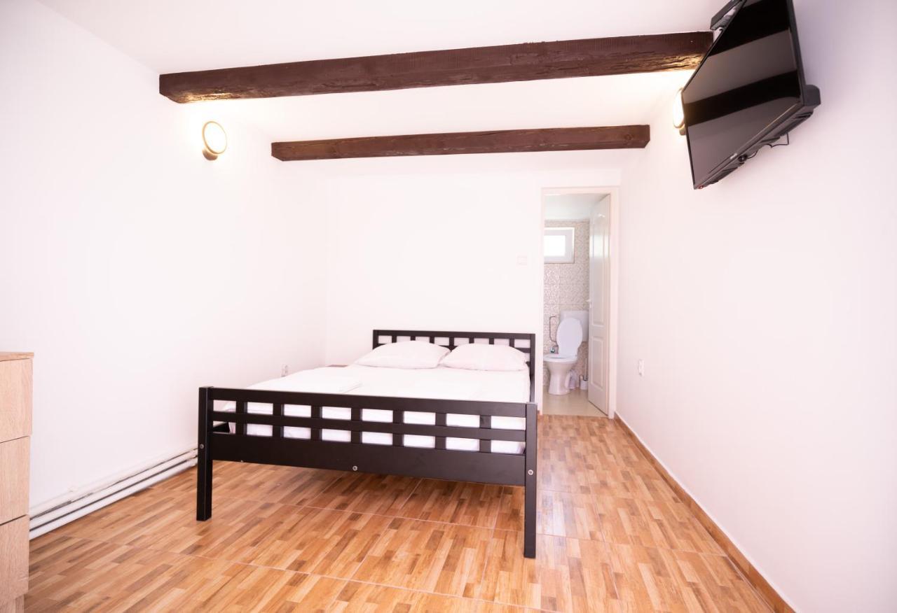 La Padure Hotel Perlő Kültér fotó