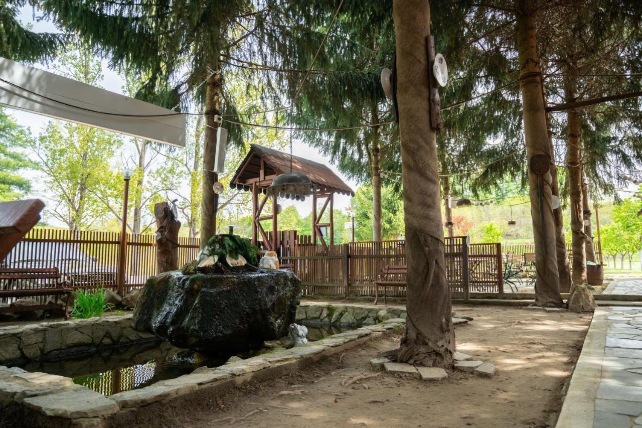 La Padure Hotel Perlő Kültér fotó