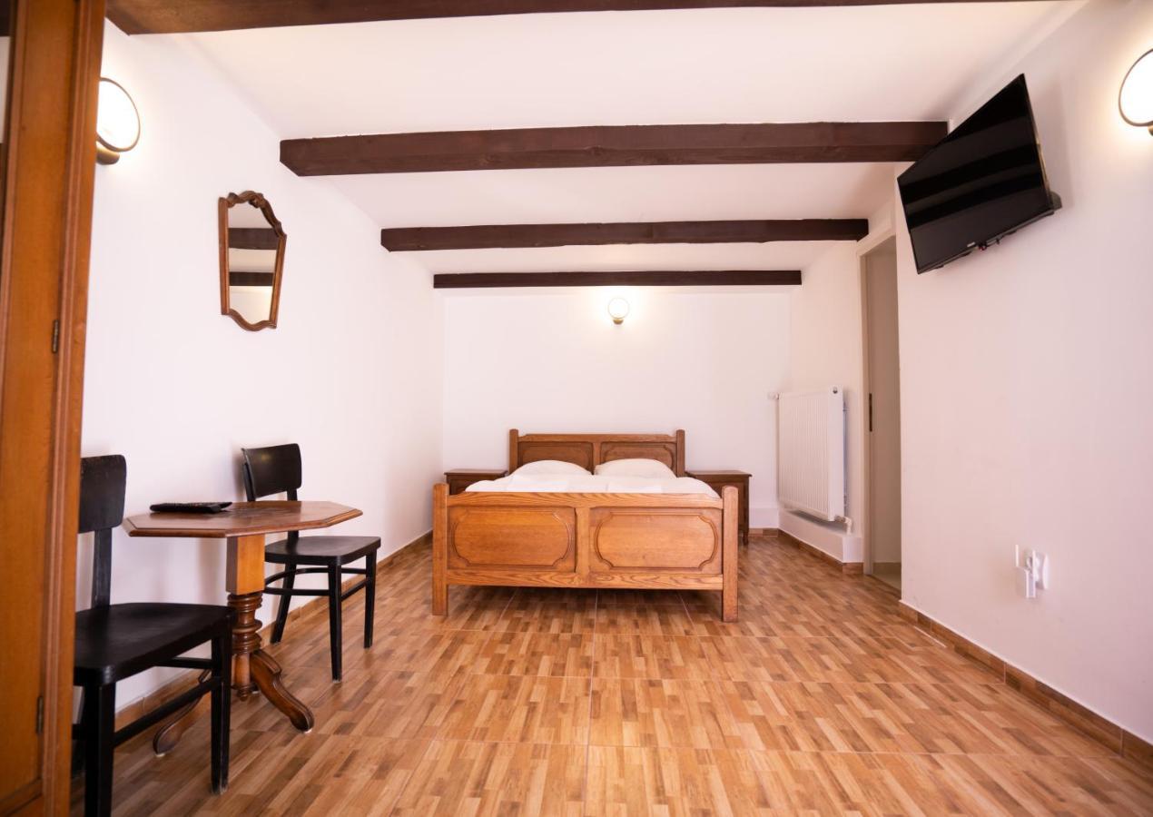 La Padure Hotel Perlő Kültér fotó